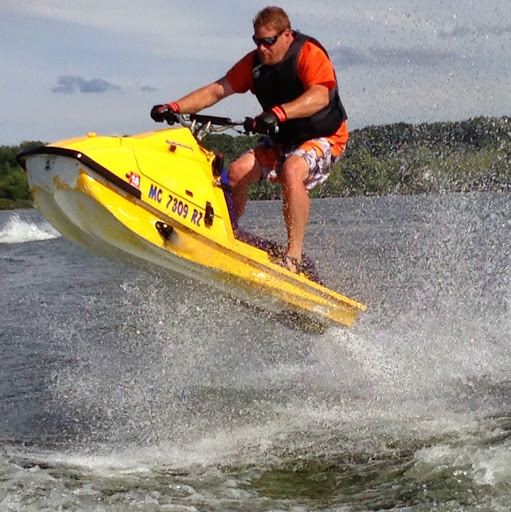 Chris Wagoner Photo 12