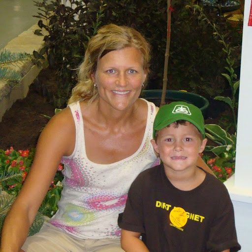 Jill Lambert Photo 14