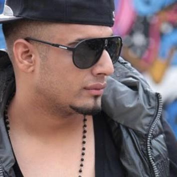 Dilraj Dhillon Photo 9