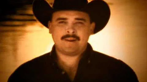 Eddie Gonzales Photo 40