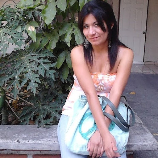 Sandra Zaragoza Photo 15