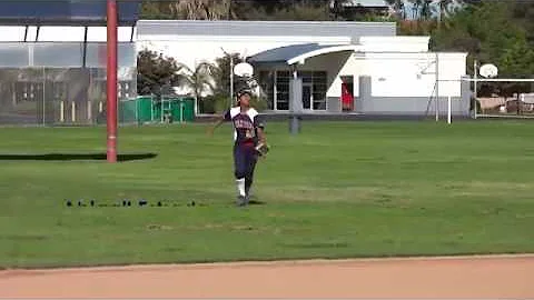 Abigail Estrada Photo 22