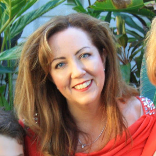 Lisa Hanlon Photo 7
