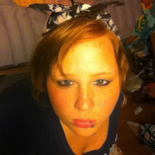 Amber Poe Photo 15