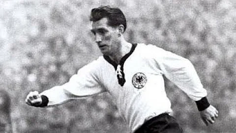 Walter Fritz Photo 21