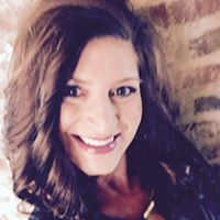 Lisa Hebert Photo 8