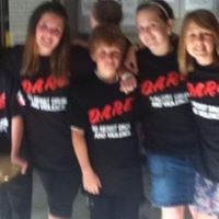 Lauren Armstrong Photo 4