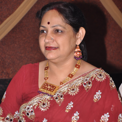 Anita Chopra Photo 12