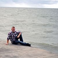 Kyle Recker Photo 3