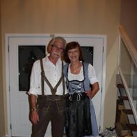 Heidi Cline Photo 6