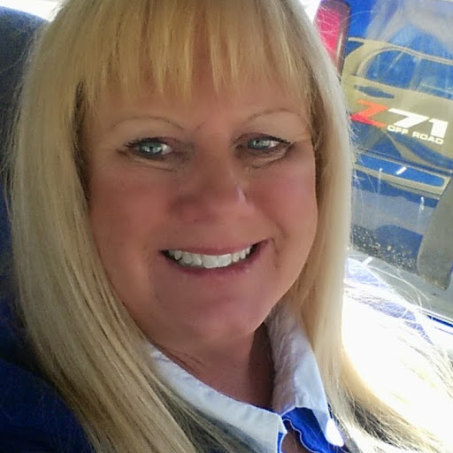 Christy Hansen Photo 9