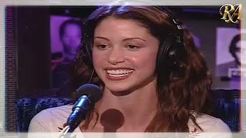 Elizabeth Stern Photo 40
