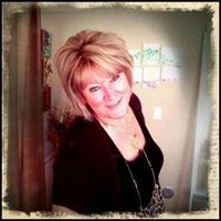 Debbie Martell Photo 3