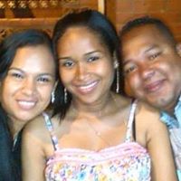 Yazmin Valencia Photo 1