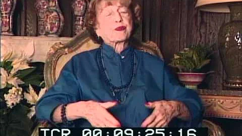 Lillian Burns Photo 27