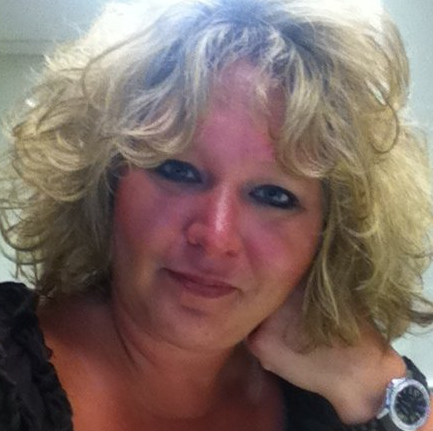 Erin Riddle Photo 9