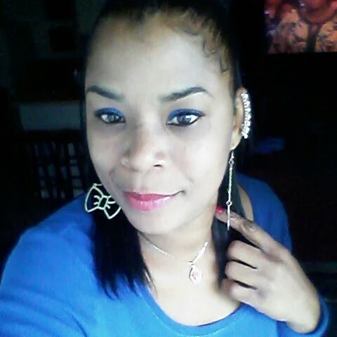Lisa Knowles Photo 12
