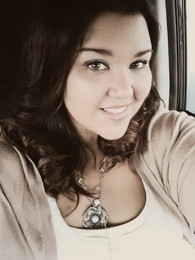 Maribel Calderon Photo 9