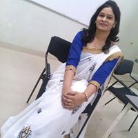 Priya Mahajan Photo 8
