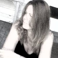 Julie Henning Photo 4