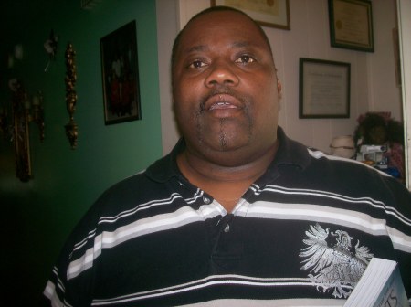 James Suggs Photo 19