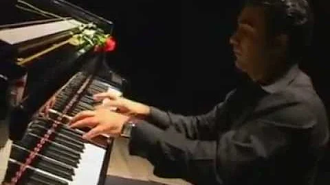 Amir Fathi Photo 29