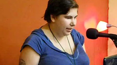 Julia Vogel Photo 15