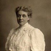 Carrie Chapman Photo 2