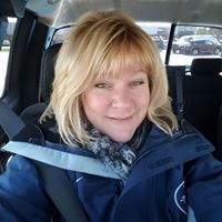 Julie Boothe Photo 8