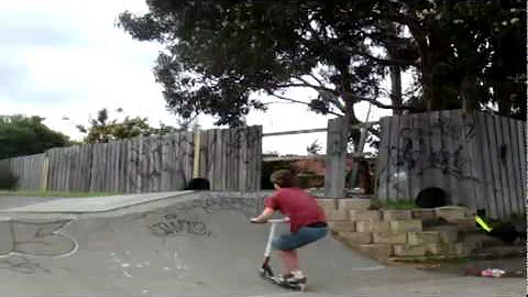 Dean Watkins Photo 33
