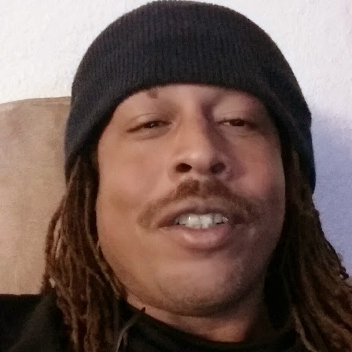 Dion Dawson Photo 8