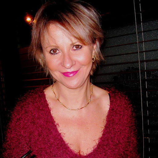 Jayne Austin Photo 11