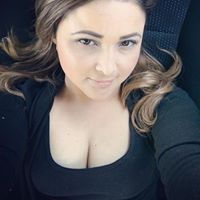 Flor Pineda Photo 2