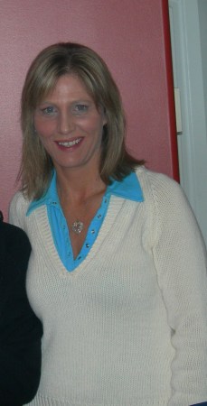 Lori Main Photo 13