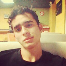 Ricky Leon Photo 6
