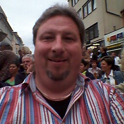 Rene Simon Photo 14