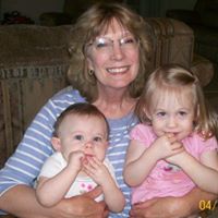 Renee Simmons Photo 7
