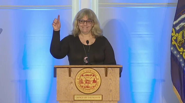 Carolyn Neumann Photo 27
