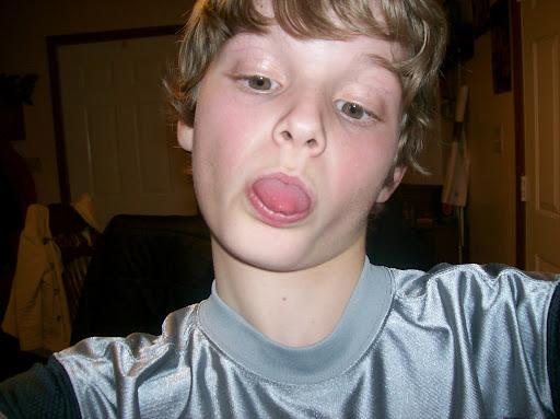 Tanner Austin Photo 10
