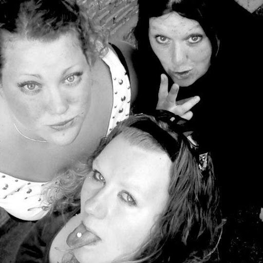 Kristine Stephenson Photo 3