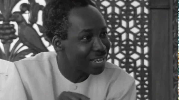 Julius East Photo 4