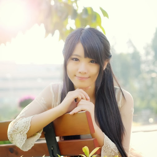 Xiaohan Zhang Photo 15