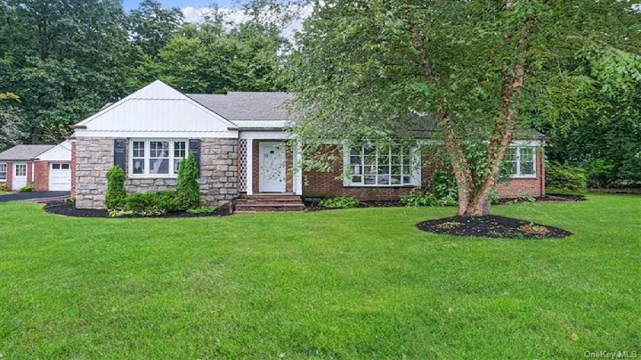Christine Rowley Photo 28