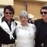 Jackie Newton Photo 6