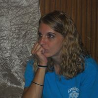 Mae Winstead Photo 1