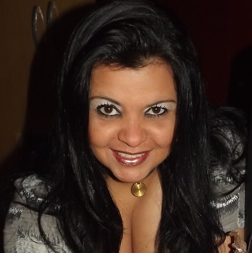 Adriana Andrade Photo 10