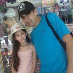 Fernando Roldan Photo 15