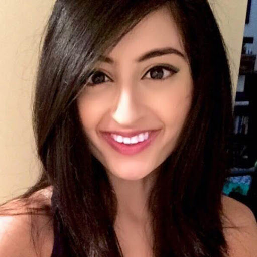 Dhruvi Patel Photo 13