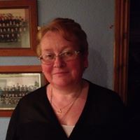 Angela Hurst Photo 2