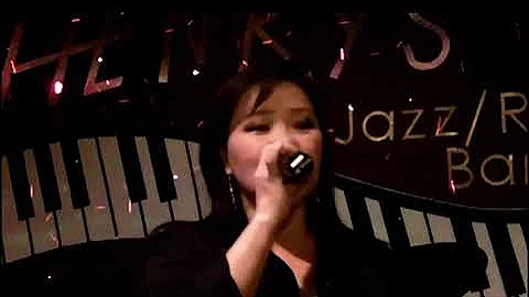 Linda Woo Photo 32